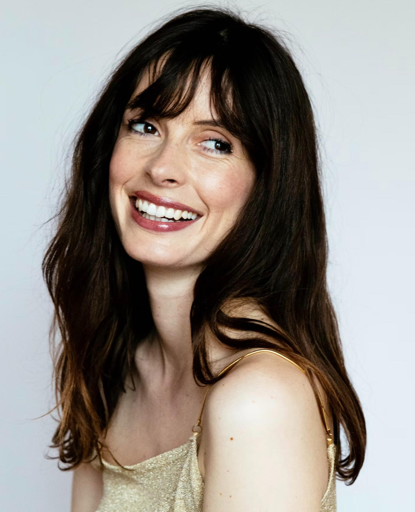 chloe groussars headshot smile